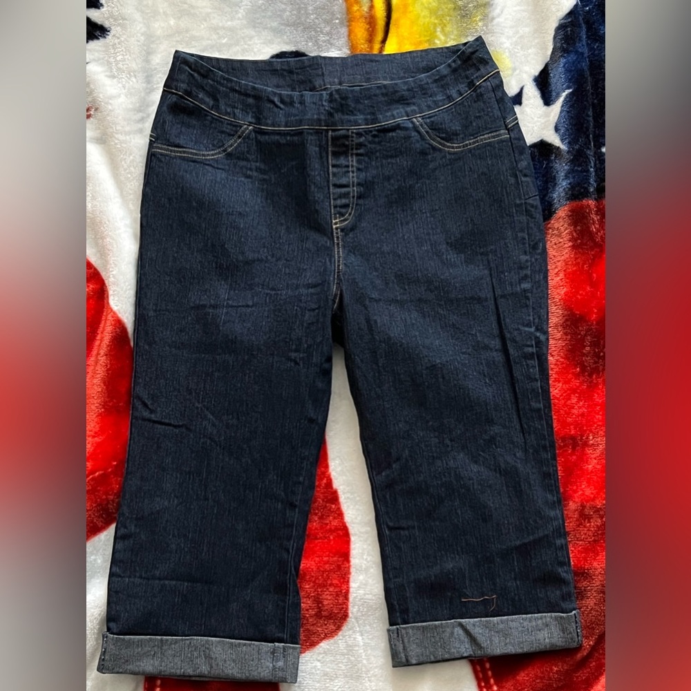 Isaac Mizrahi capris jeans